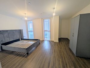 Photo 5- click for photo gallery